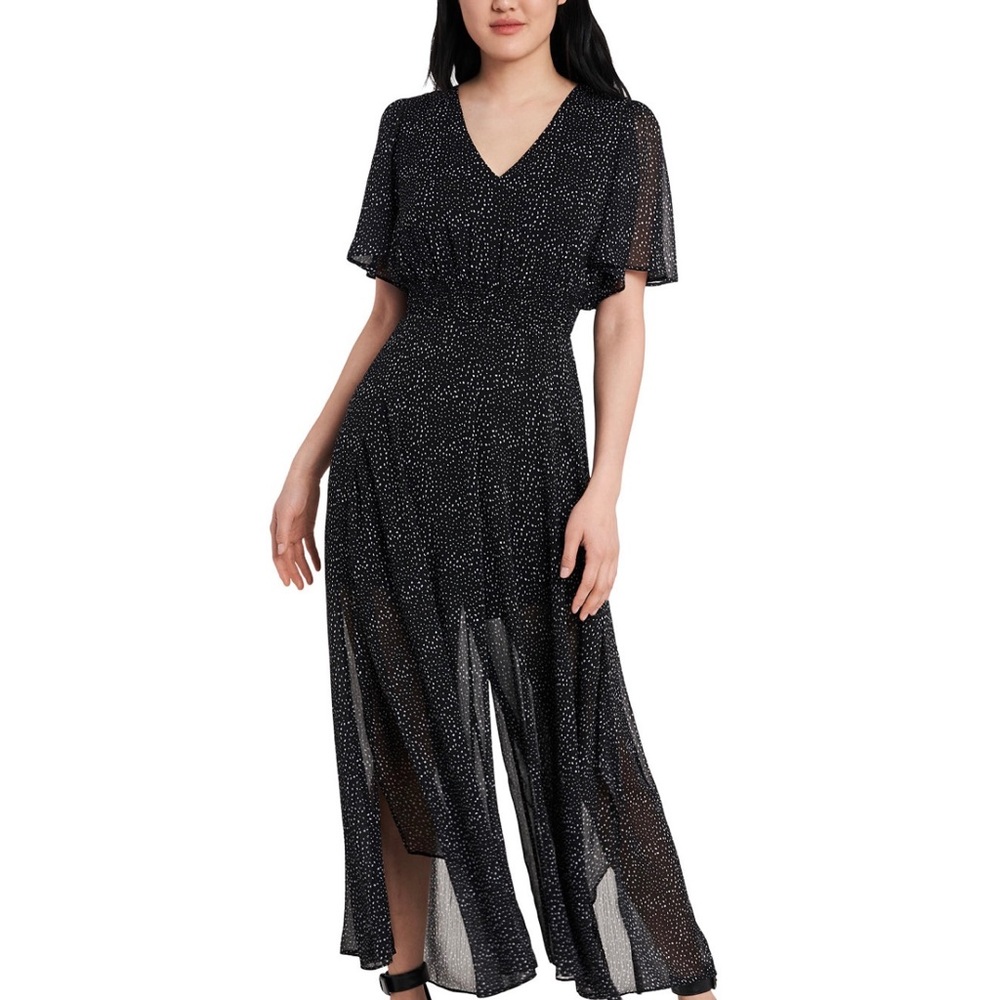 MSK’s V- Neck Smoked-Waist Jumpsuit